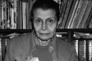 Biografía de Lola Gaos